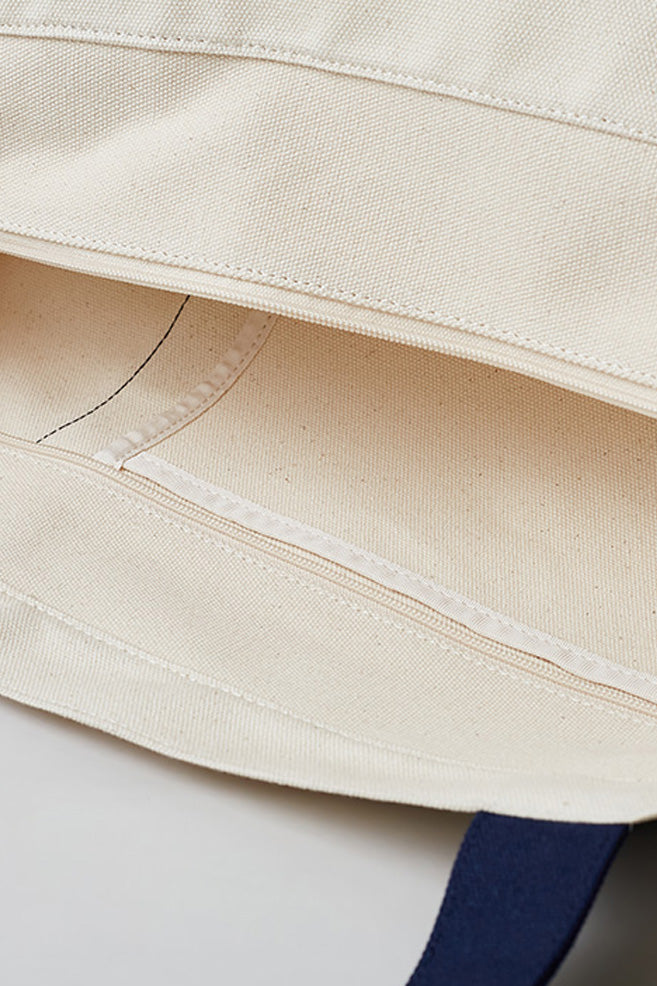 SPAO Unisex Woodie Tote Bag