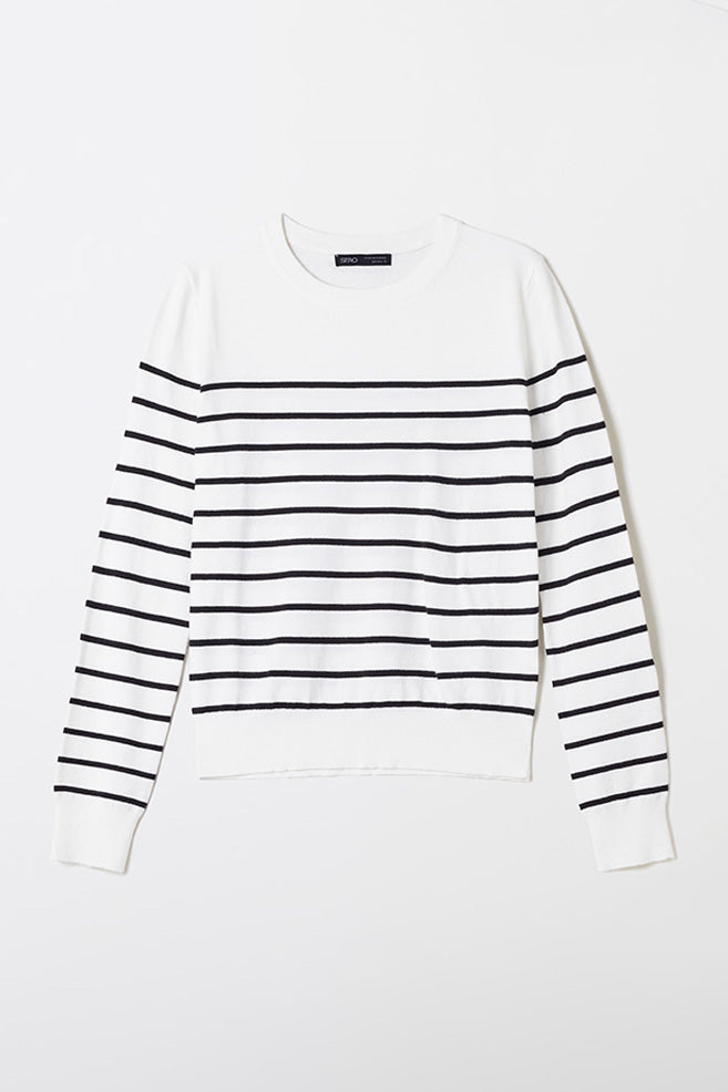 Women Long Sleeve Soft Yarn Round Neck Knitwear