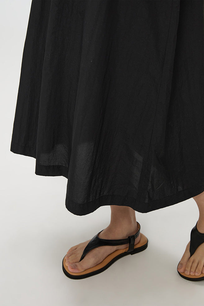 Women Sleeveless Nylon Pocket Long Dress