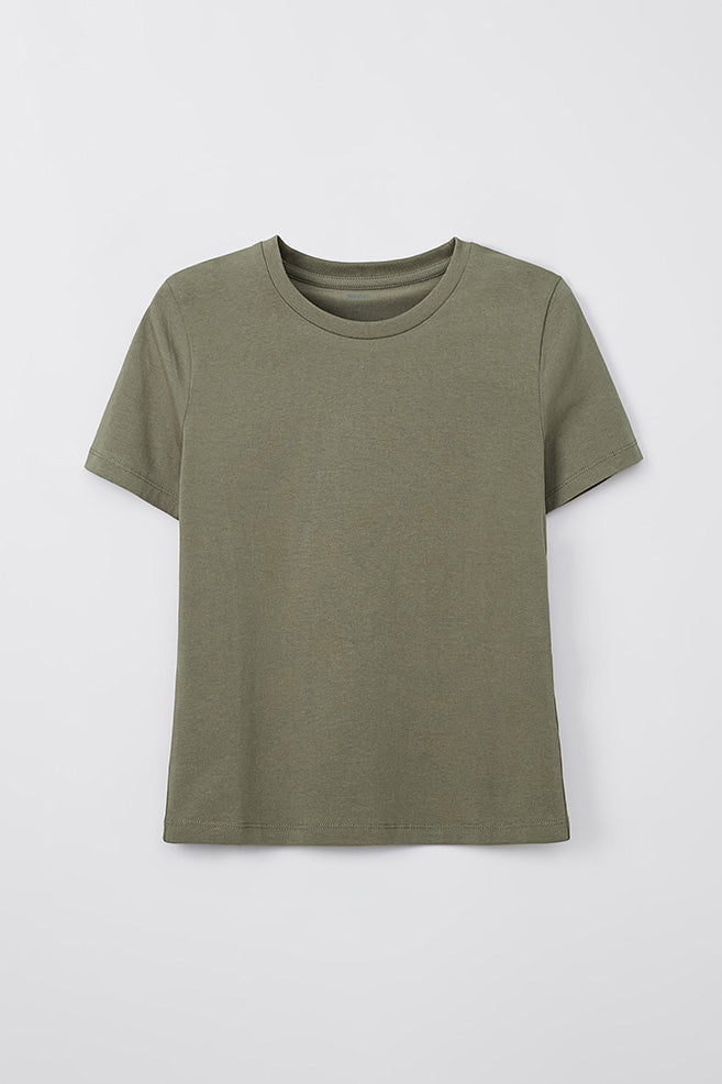 Women Short Sleeve Semi Crop Tee