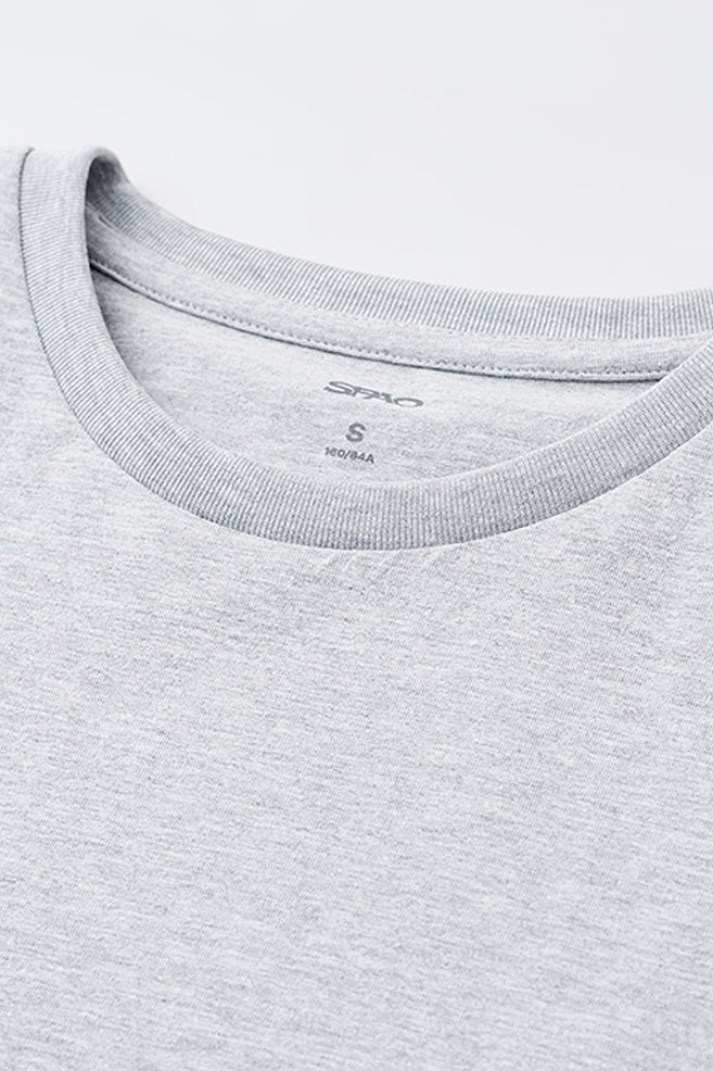 Women Short Sleeve Semi Crop Tee